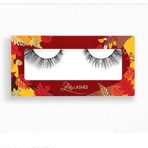 NIB Lilly lashes falling for you